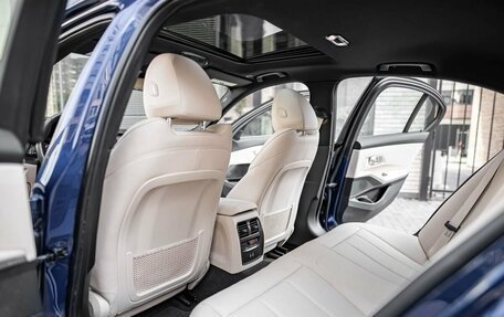 BMW 3 серия, 2021 год, 3 175 000 рублей, 14 фотография