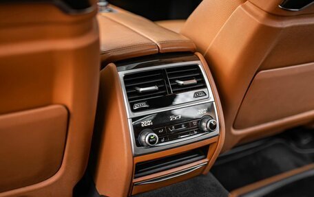 BMW 7 серия, 2017 год, 2 375 000 рублей, 13 фотография