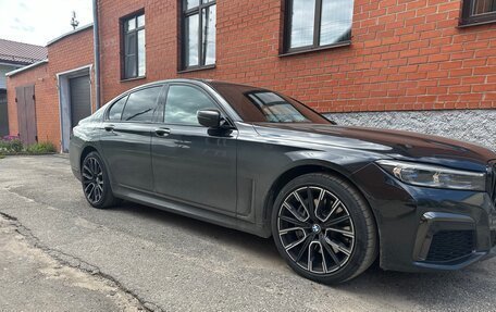 BMW 7 серия, 2019 год, 5 499 000 рублей, 2 фотография
