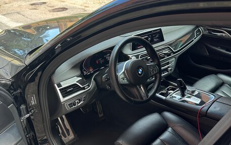 BMW 7 серия, 2019 год, 5 499 000 рублей, 4 фотография