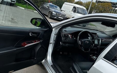 Toyota Camry, 2014 год, 1 720 000 рублей, 8 фотография