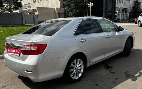 Toyota Camry, 2014 год, 1 720 000 рублей, 3 фотография