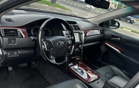 Toyota Camry, 2014 год, 1 720 000 рублей, 15 фотография