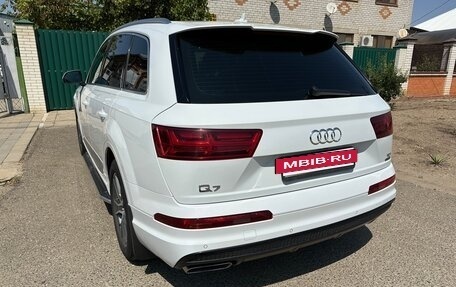 Audi Q7, 2016 год, 2 800 000 рублей, 3 фотография