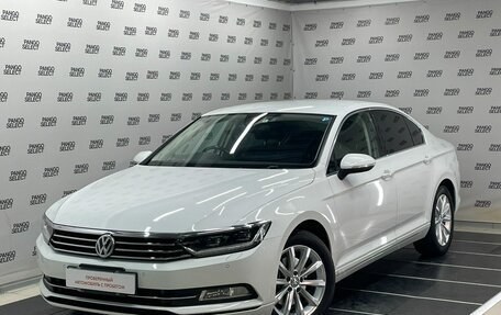 Volkswagen Passat B8 рестайлинг, 2015 год, 1 465 000 рублей, 1 фотография