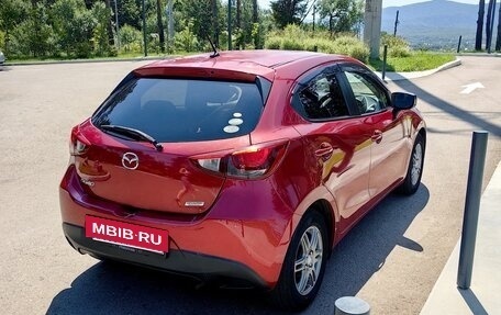 Mazda Demio IV, 2014 год, 780 000 рублей, 10 фотография