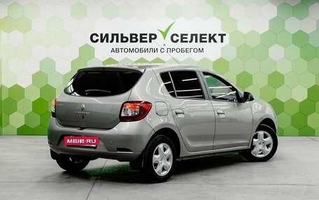 Renault Sandero II рестайлинг, 2016 год, 850 000 рублей, 2 фотография