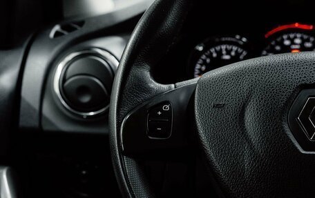 Renault Sandero II рестайлинг, 2016 год, 850 000 рублей, 17 фотография