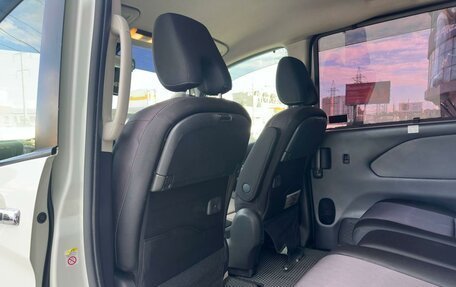 Nissan Serena IV, 2017 год, 1 900 000 рублей, 12 фотография