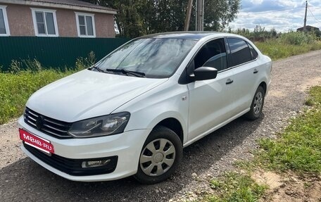 Volkswagen Polo VI (EU Market), 2019 год, 560 000 рублей, 2 фотография