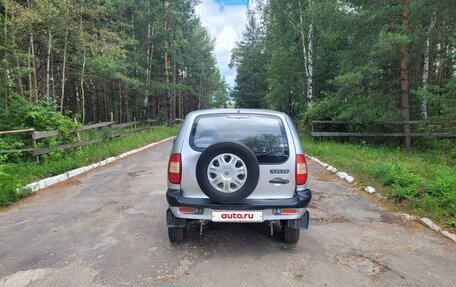 Chevrolet Niva I рестайлинг, 2006 год, 145 000 рублей, 3 фотография