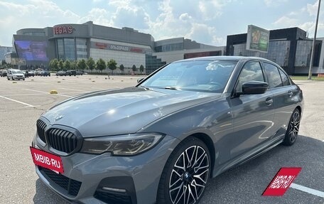BMW 3 серия, 2019 год, 3 890 000 рублей, 3 фотография