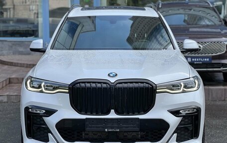 BMW X7, 2020 год, 6 990 000 рублей, 4 фотография