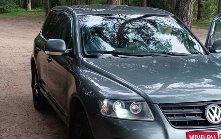 Volkswagen Touareg III, 2004 год, 375 000 рублей, 6 фотография
