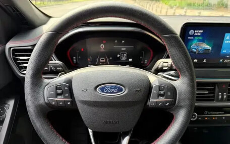 Ford Focus IV, 2022 год, 1 650 035 рублей, 4 фотография