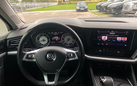 Volkswagen Touareg III, 2018 год, 4 955 000 рублей, 9 фотография
