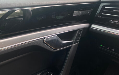 Volkswagen Touareg III, 2018 год, 4 955 000 рублей, 14 фотография