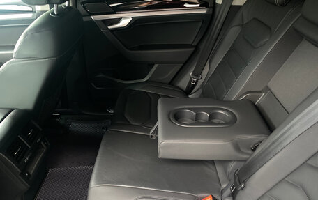 Volkswagen Touareg III, 2018 год, 4 955 000 рублей, 17 фотография