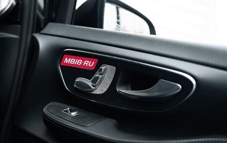 Mercedes-Benz V-Класс, 2019 год, 5 300 000 рублей, 9 фотография