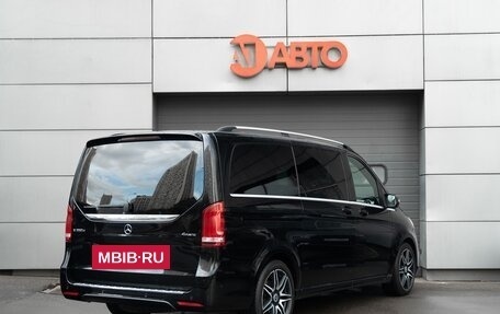 Mercedes-Benz V-Класс, 2019 год, 5 300 000 рублей, 4 фотография