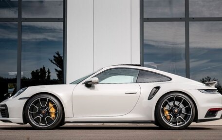 Porsche 911, 2022 год, 18 250 000 рублей, 8 фотография