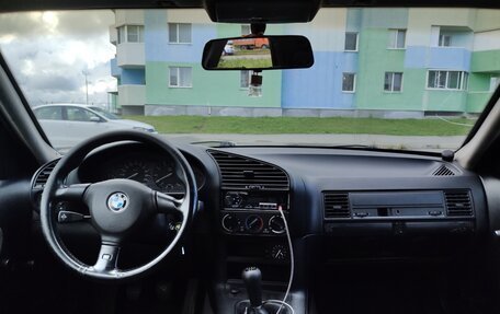 BMW 3 серия, 1993 год, 375 000 рублей, 5 фотография