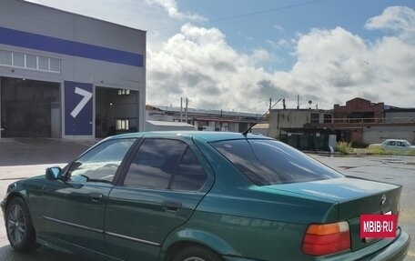 BMW 3 серия, 1993 год, 375 000 рублей, 3 фотография