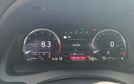 Toyota Camry, 2022 год, 3 100 000 рублей, 5 фотография