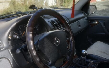 Mercedes-Benz M-Класс, 2004 год, 800 000 рублей, 7 фотография
