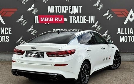KIA Optima IV, 2018 год, 1 745 000 рублей, 8 фотография