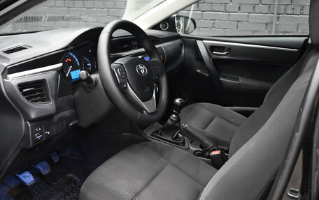 Toyota Corolla, 2013 год, 1 180 000 рублей, 16 фотография