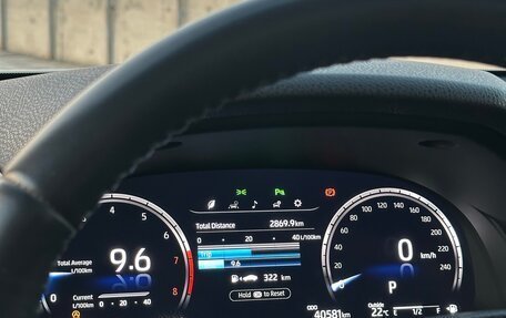 Toyota Camry, 2023 год, 3 500 000 рублей, 16 фотография
