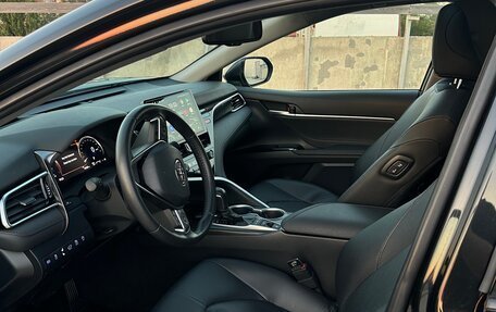 Toyota Camry, 2023 год, 3 500 000 рублей, 17 фотография