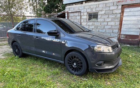 Volkswagen Polo VI (EU Market), 2011 год, 650 000 рублей, 12 фотография