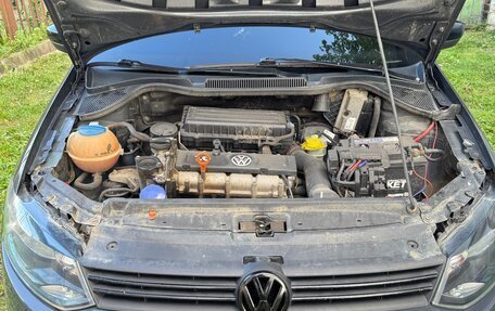 Volkswagen Polo VI (EU Market), 2011 год, 650 000 рублей, 18 фотография