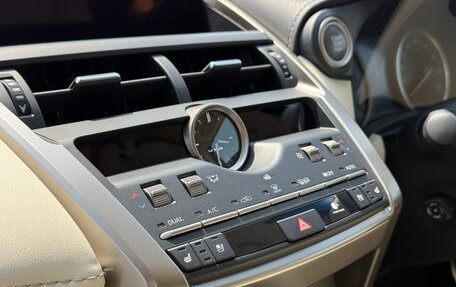 Lexus NX I, 2018 год, 3 890 000 рублей, 7 фотография