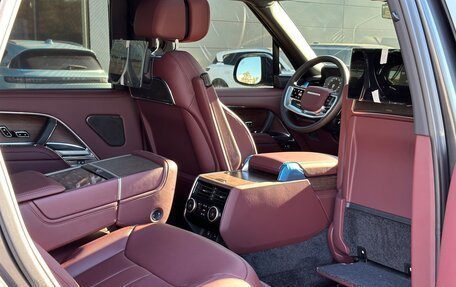 Land Rover Range Rover IV рестайлинг, 2024 год, 27 500 000 рублей, 12 фотография