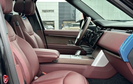 Land Rover Range Rover IV рестайлинг, 2025 год, 30 700 000 рублей, 12 фотография