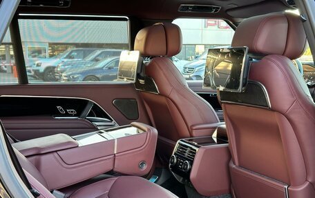 Land Rover Range Rover IV рестайлинг, 2025 год, 30 700 000 рублей, 17 фотография