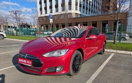 Tesla Model S I, 2014 год, 2 200 000 рублей, 5 фотография
