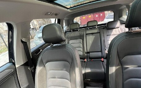 Volkswagen Tiguan II, 2021 год, 2 640 000 рублей, 4 фотография