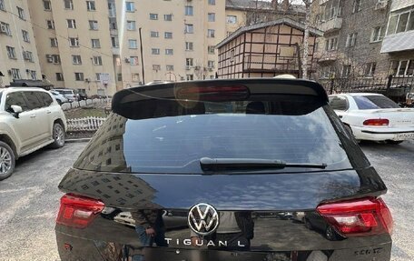 Volkswagen Tiguan II, 2021 год, 2 640 000 рублей, 8 фотография