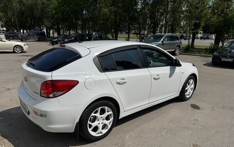 Chevrolet Cruze II, 2013 год, 837 000 рублей, 3 фотография
