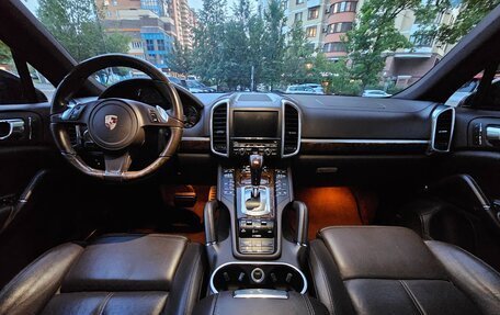 Porsche Cayenne III, 2013 год, 2 580 000 рублей, 16 фотография