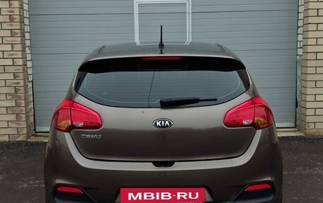 KIA cee'd III, 2014 год, 999 999 рублей, 6 фотография