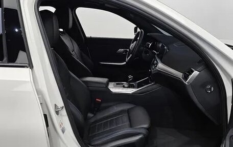 BMW 3 серия, 2022 год, 3 875 000 рублей, 8 фотография