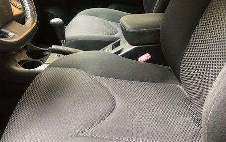 Toyota RAV4, 2012 год, 1 400 000 рублей, 23 фотография