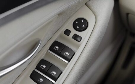 BMW 5 серия, 2012 год, 1 480 000 рублей, 13 фотография