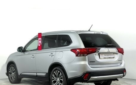 Mitsubishi Outlander III рестайлинг 3, 2015 год, 1 797 000 рублей, 7 фотография