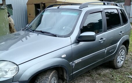 Chevrolet Niva I рестайлинг, 2015 год, 515 000 рублей, 2 фотография